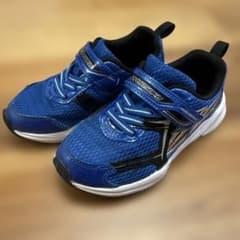 SYUNSOKU スニーカー ブルー キッズ　16.5cmのサムネイル