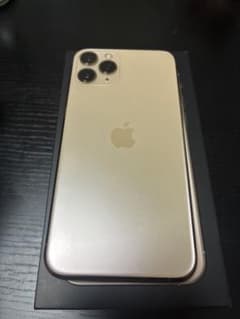 Apple iPhone 11 Pro 256GB ゴールドのサムネイル