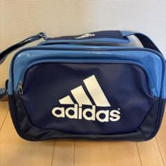 アディダス　adidas バッグ　エナメル　スポーツのサムネイル