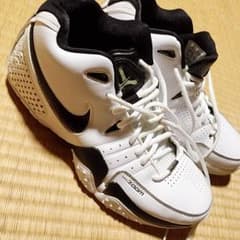 年末処分 Nike シューズのサムネイル