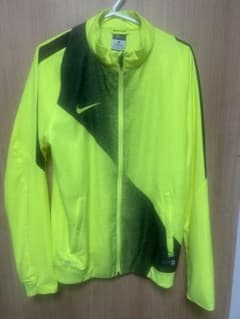 nike dri-fit サイズm トレーニングウェアのサムネイル