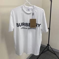 Burberry Tシャツのサムネイル