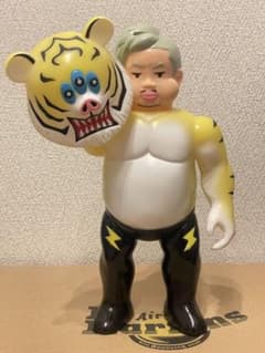 ブタイガー　アートジャンキー　1stカラー　インディーズソフビのサムネイル