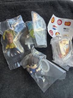 ブルーロック 蜂楽 ツムツム エイリアン キティーちゃんキーホルダー めじるしのサムネイル