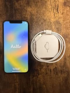 iPhone12のサムネイル