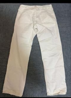 トゥルーレリジョン true religion デニムパンツ 白チーフキーフ着用