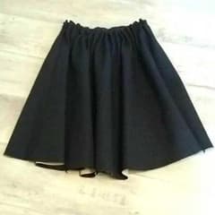 ZARA きりっぱなしスカートのサムネイル