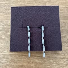 バゲットカットストーン ロングピアスのサムネイル