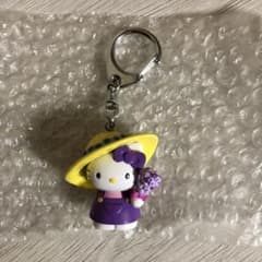 ハローキティ 北海道ラベンダーキーホルダー - メルカリ