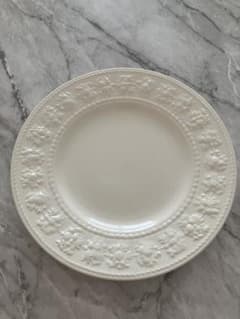 Wedgwood ウェッジウッド フェスティビティ 21cm アイボリーのサムネイル
