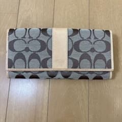 COACH シグネチャー 長財布のサムネイル