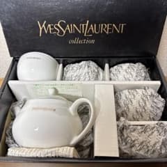 YVES SAINT LAURENTイヴサンローランティーポットとカップセット イヴサンローラン ティーセット ティーポット カップ5客 - メルカリ
