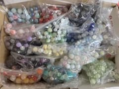 ☆ミックスガラスビーズ 1.9kg☆のサムネイル