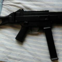H&K　UMP　UMAREXのサムネイル