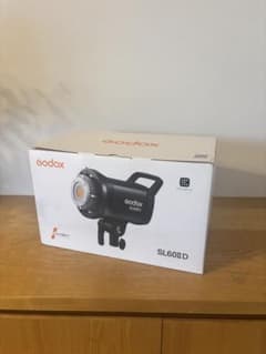 【未開封・未使用】Godox SL-60iiD 70W 定常光ライトのサムネイル