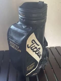 Titleistキャディバック バッファローバイニール - メルカリ