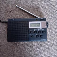 ✯名機✯SONY✯ FM/AM PLLシンセサイザーラジオ ICF-M260のサムネイル