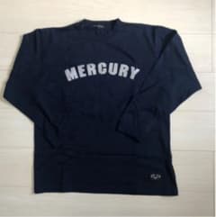 Tシャツ　長袖　Mのサムネイル