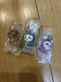 ちいかわ めじるしアクセサリー3 ハチワレ、うさぎ、モモンガ3個セットのサムネイル