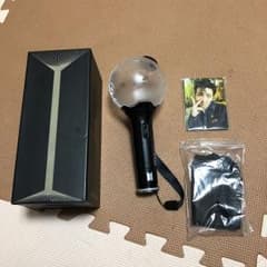 BTS ペンライト ver.3 公式(トレカ付き)のサムネイル