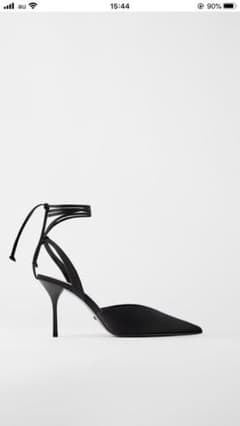 ZARA 2020 ハイヒールパンプスのサムネイル