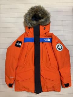 THE NORTH FACE ダウンジャケット オレンジLサイズのサムネイル