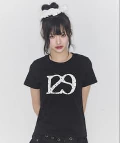 illigo 129ロゴ パッチTシャツ ブラックドット - メルカリ