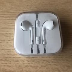 iPhone純正イヤホン iPhoneイヤホンのサムネイル