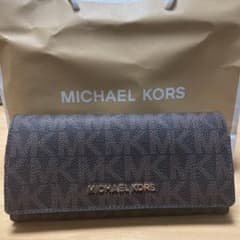 MICHAEL KORS　長財布のサムネイル