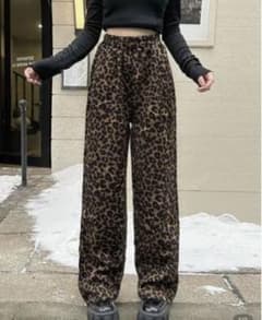 SHEIN ヒョウ柄 ワイドレッグパンツ フリーサイズのサムネイル