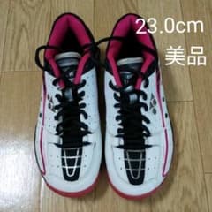 YONEX　テニスシューズ　23.0のサムネイル
