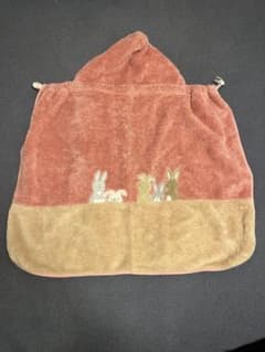 ファミリア　ウサギ刺繍フード付きブランケットのサムネイル