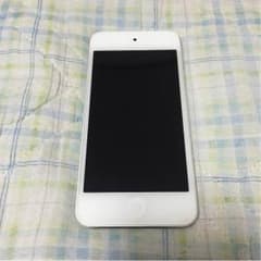 iPod touch5世代 32GB 本体のサムネイル