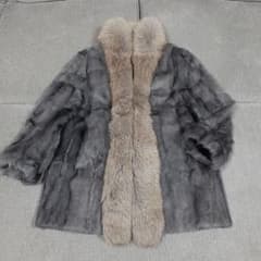 フォックス襟 コート ロシアンリス ミンク - メルカリ