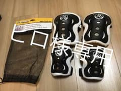 ストライダー用 肘当て膝当てのサムネイル