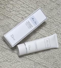 【新品未使用】Dior Miss Dior ハンドクリームのサムネイル