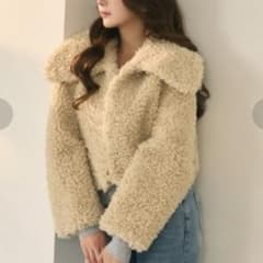 TITTY&CO. プードルコート ショート丈 ベージュのサムネイル