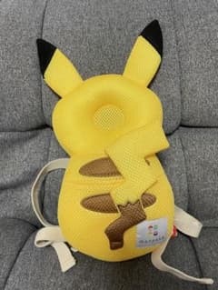 ベビー転倒防止クッション ピカチュウ モンポケのサムネイル