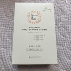 ナチュラルマーククリームのサムネイル