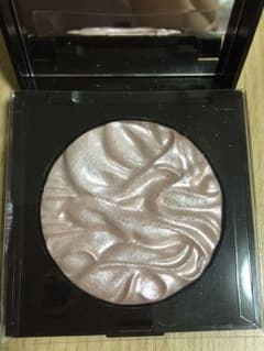 専用！LAURA MERCIER  ローラメルシエ  フェイスイルミネーターのサムネイル