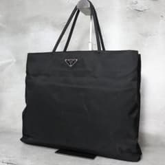 0761 PRADA プラダ ナイロン ハンドバッグ 三角プレート ブラック 黒 0761 PRADA プラダ ナイロン ハンドバッグ 三角プレート ブラック 黒