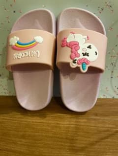 【kw☆★様専用】ユニコーン　サンダル　16cmのサムネイル