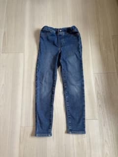 120サイズ ブルーデニムパンツ　裏起毛のサムネイル