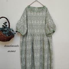 handmadeウィリアムモリス生地×リネン ワンピースfree長袖 ☆受注制作☆ウィリアムモリス☆ピンパーネル☆フリル襟とバルーン袖の