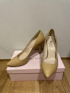 DIANA Romache パンプス ベージュのサムネイル