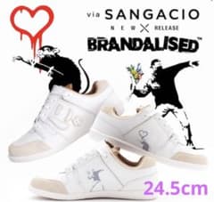 via SANGACIO にゅ〜ず スニーカー 【未試着】のサムネイル