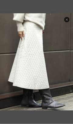 【TORRAZZO DONNA(トラッゾドンナ)】キルティングスカートのサムネイル