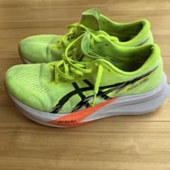 値下げ！中古　アシックス　マジックスピード4 26.5cmワイドのサムネイル