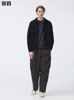 UNIQLO U ワイドフィットパラシュートパンツ　ブラックのサムネイル