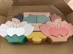 小黒三郎　雛人形　桜の花坐りびな（小）のサムネイル